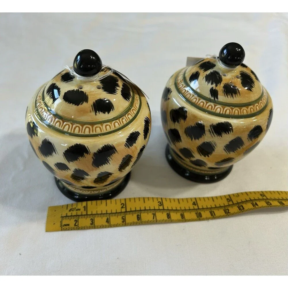 Safari Leopard Salt And Pepper Shaker Set Tropical Orange Black Ceramic 4x3”